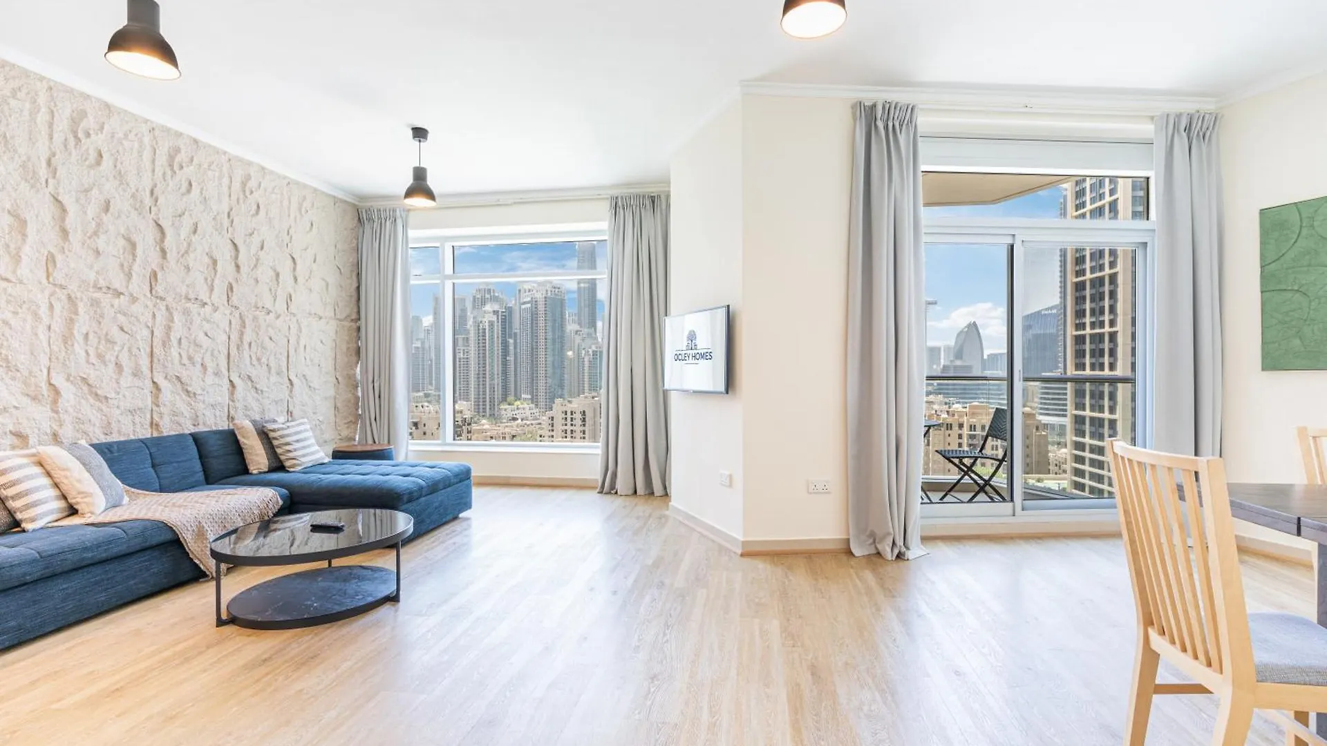 Premium Home With Panoramic Burj Khalifa Views Dubai Apartment